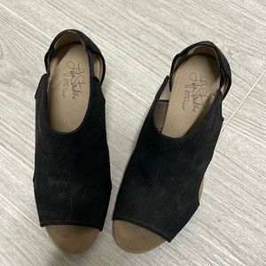 Lifestride wedges, with a 2 1/2 inch heel